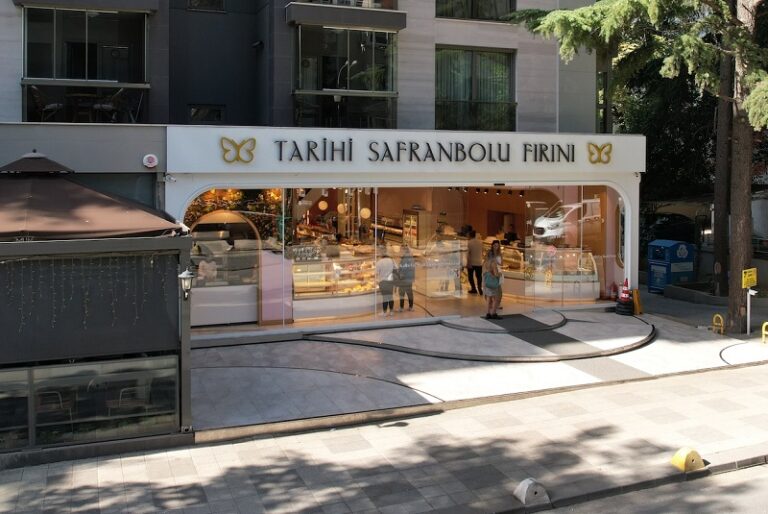 84 yıllık tarihi fırın, Dubai çikolatasının ikinci adresi oldu